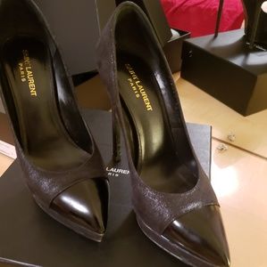 SAINT LAURENT PARIS black pumps